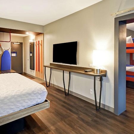 Tru By Hilton Pigeon Forge Hotell Exteriör bild
