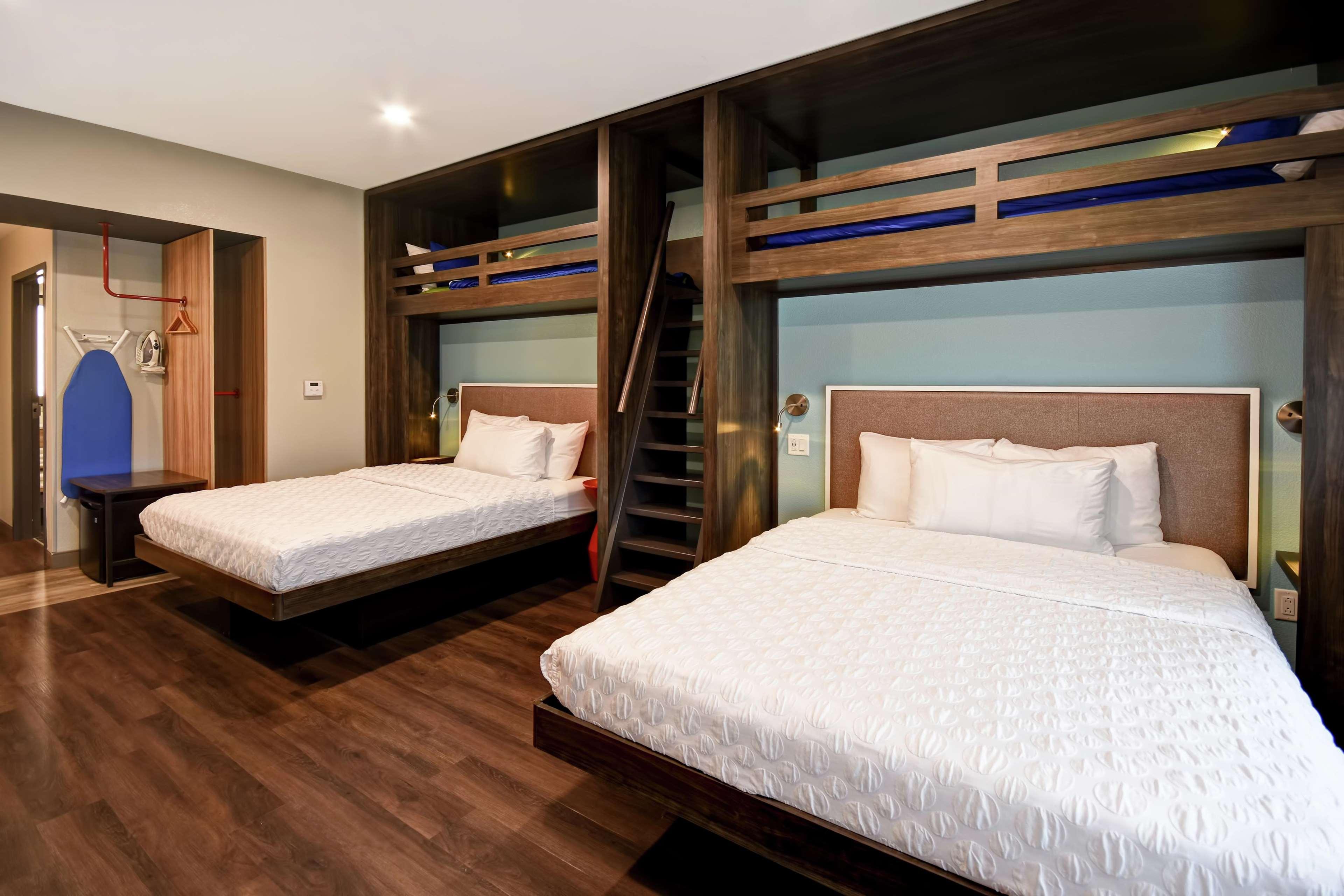 Tru By Hilton Pigeon Forge Hotell Exteriör bild