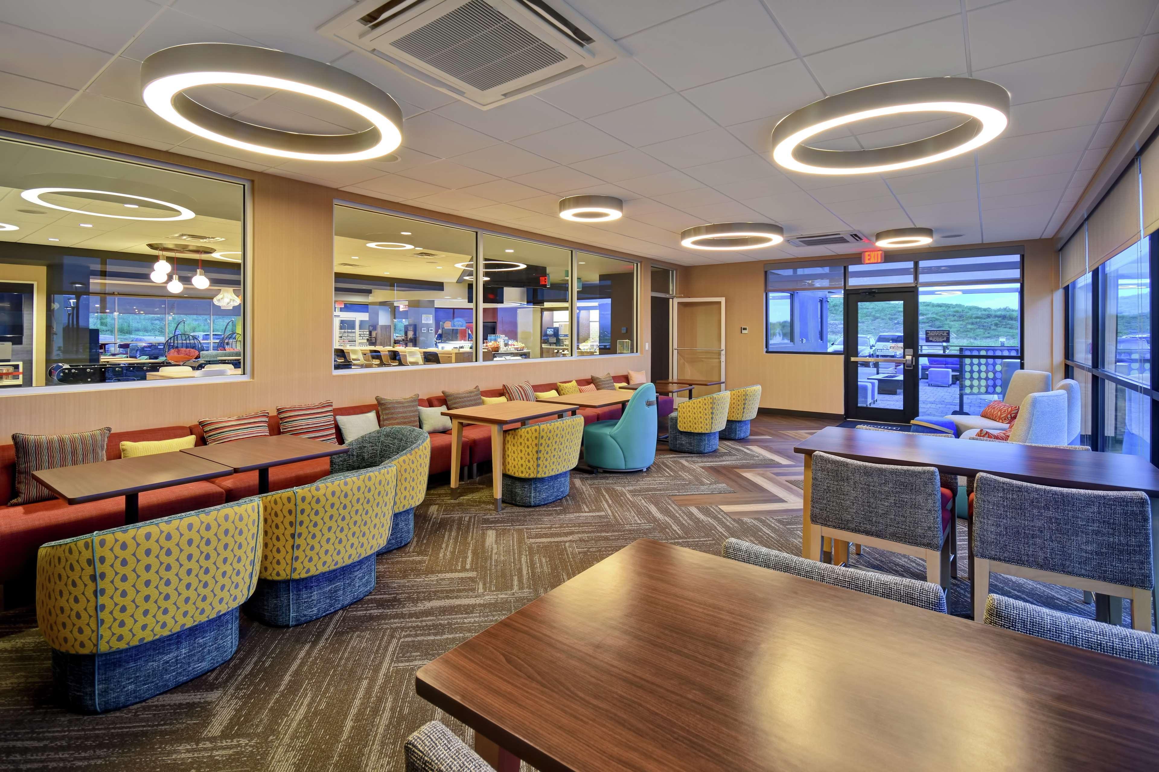 Tru By Hilton Pigeon Forge Hotell Exteriör bild