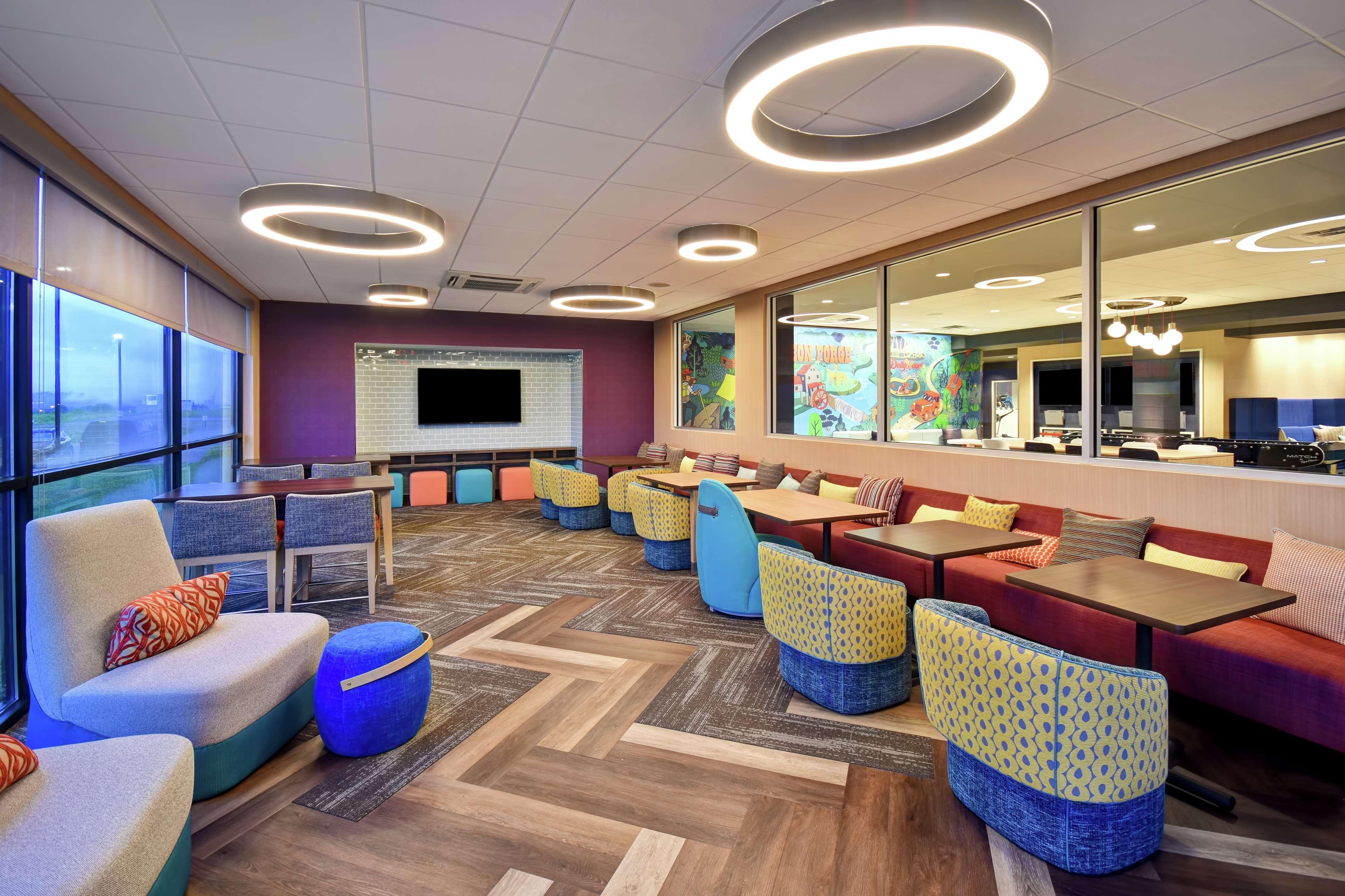Tru By Hilton Pigeon Forge Hotell Exteriör bild